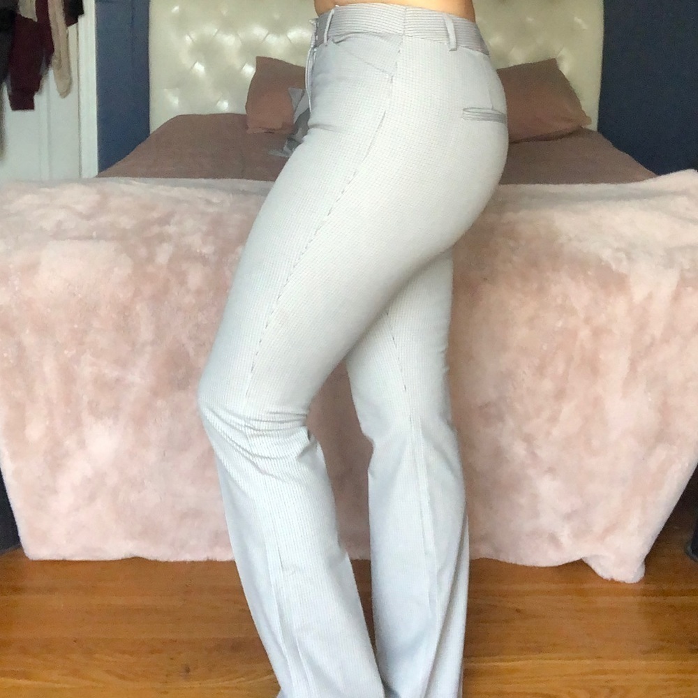 Express Publicist Barely Boot mid rise pants size 8L - Picture 3 of 7